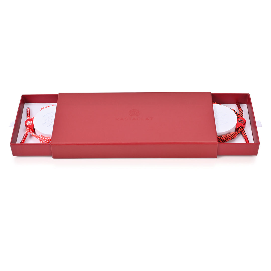 "Love" Magnetic Heart Bracelet Set