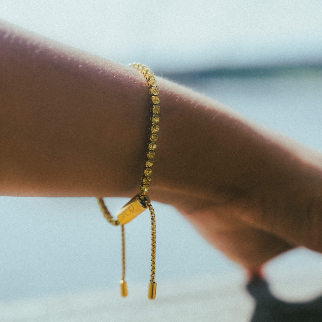 CLÀT Canary Tennis Bracelet