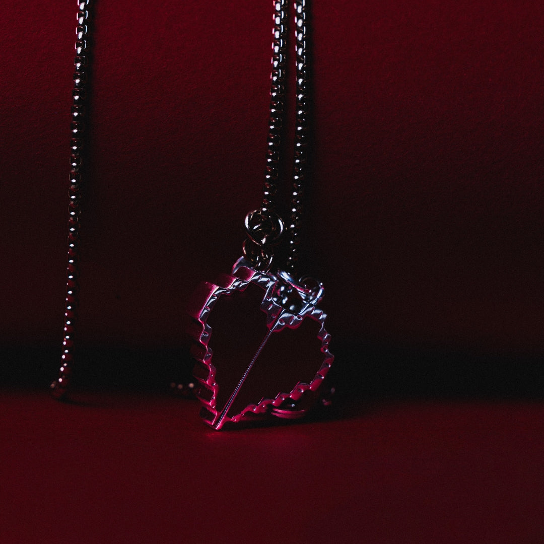 CLÀT Digital Love Necklace Set | Create. Yourself.