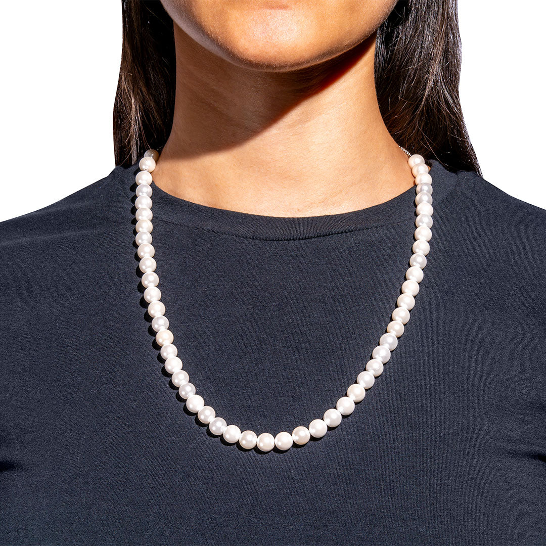 Classic Pearlized Necklace